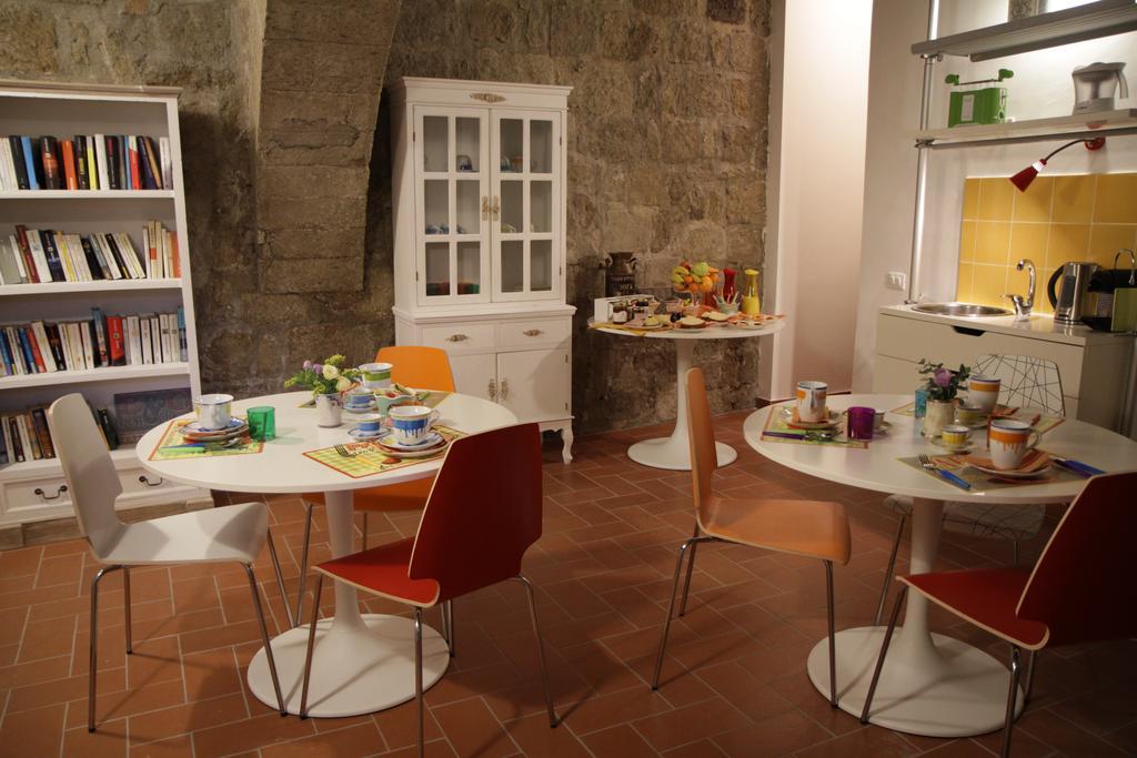 Al Libro Letto Hotel Viterbo Exterior foto